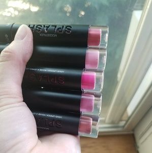 Liquid splash lipstick
